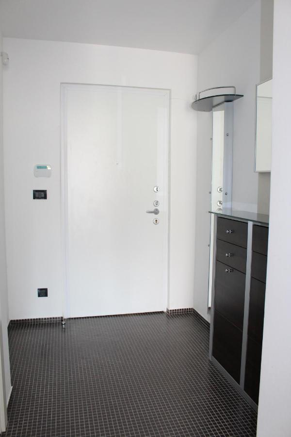 רייקה Modern Apartment In The Centre מראה חיצוני תמונה