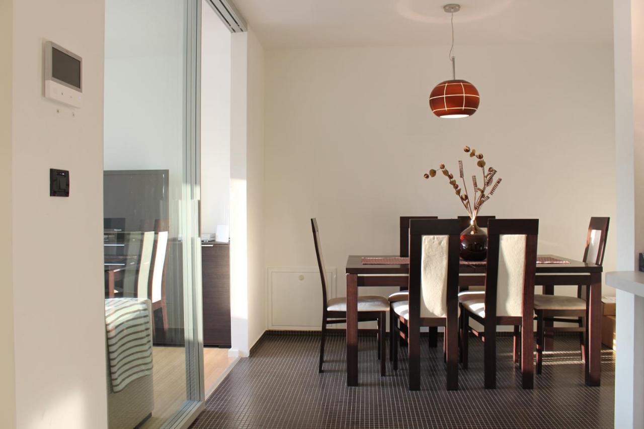 רייקה Modern Apartment In The Centre מראה חיצוני תמונה